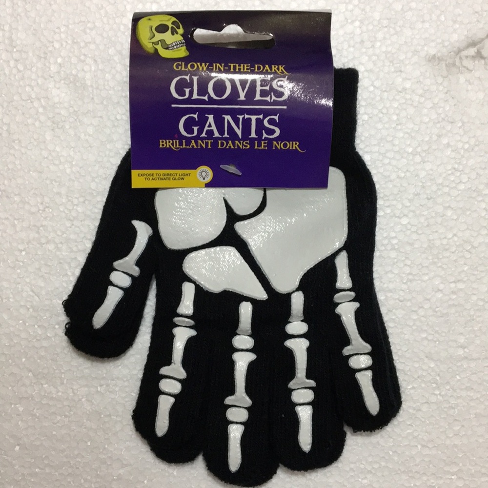 Glow in the dark gloves